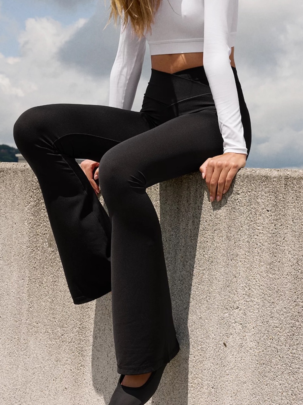 Aerie Offline Real Me Flare Leggings